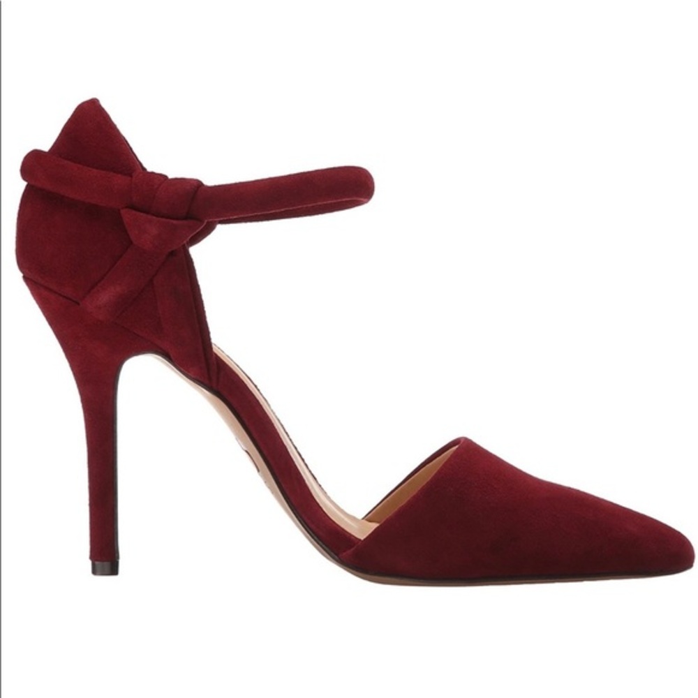 JOES Jeans Burgundy velvet heels pump